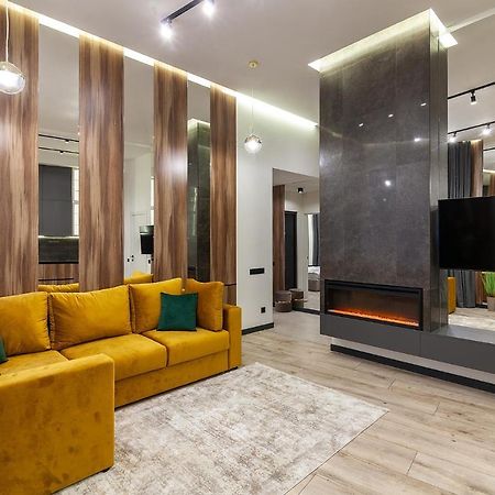 Royal Apartment On Leontovicha 7/2 Lviv Extérieur photo
