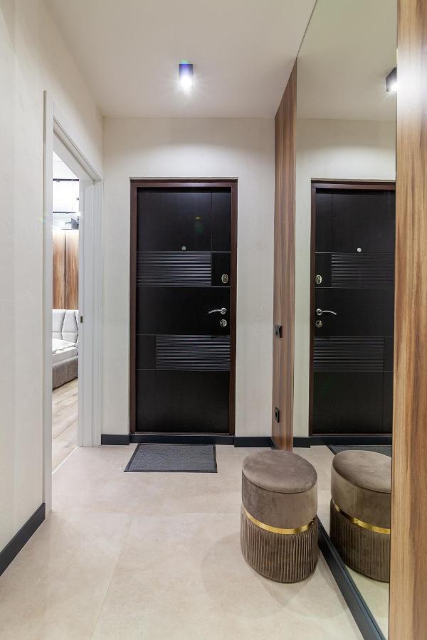Royal Apartment On Leontovicha 7/2 Lviv Extérieur photo